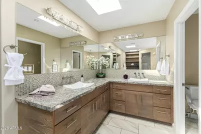 11832 N Oakhurst Way, Scottsdale, AZ 85254 - Photo 17