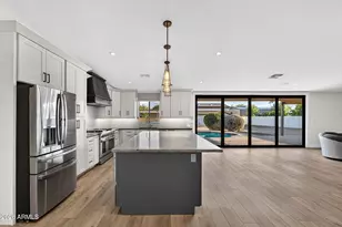 5211 E Windrose Dr, Scottsdale, AZ 85254 - Photo 23
