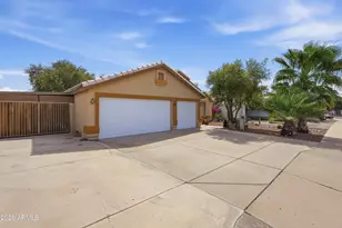 551 N Vista Del Sol, Mesa, AZ 85207 - Photo 3