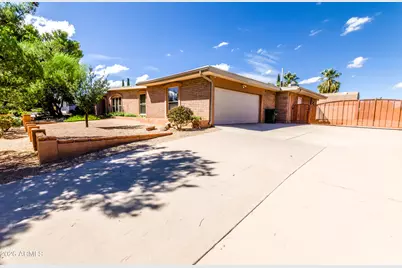 1689 Crestwood Drive, Sierra Vista, AZ 85635 - Photo 5