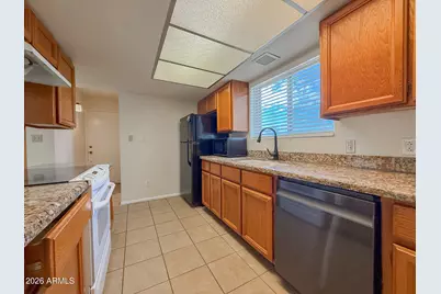 7829 N 21st Lane, Phoenix, AZ 85021 - Photo 9