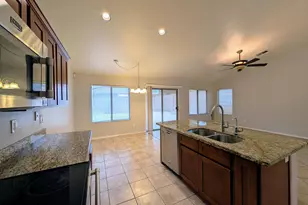15748 W Paradise Ln, Surprise, AZ 85374 - Photo 17