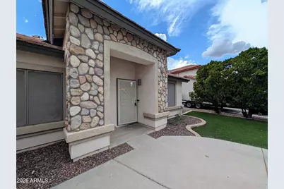 15748 W Paradise Lane, Surprise, AZ 85374 - Photo 7