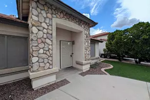 15748 W Paradise Ln, Surprise, AZ 85374 - Photo 7