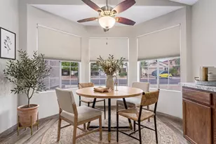 4327 E Siesta Ln, Phoenix, AZ 85050 - Photo 5