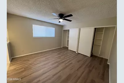 7556 W Turney Avenue, Phoenix, AZ 85033 - Photo 9