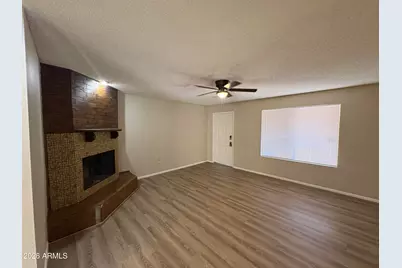 7556 W Turney Avenue, Phoenix, AZ 85033 - Photo 3