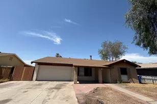 7556 W Turney Ave, Phoenix, AZ 85033 - Photo 1