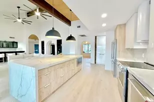 10208 N Nicklaus Dr, Fountain Hills, AZ 85268 - Photo 11