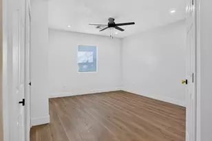 3202 W Garfield St, Phoenix, AZ 85009 - Photo 9