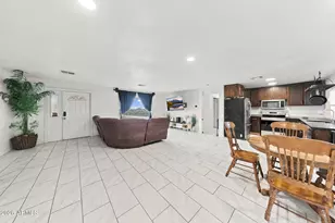 35202 W Steinway Dr, Arlington, AZ 85322 - Photo 9