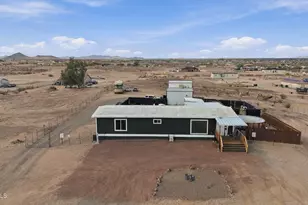 35202 W Steinway Dr, Arlington, AZ 85322 - Photo 3