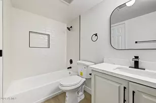 18836 N 2nd Dr, Phoenix, AZ 85027 - Photo 9