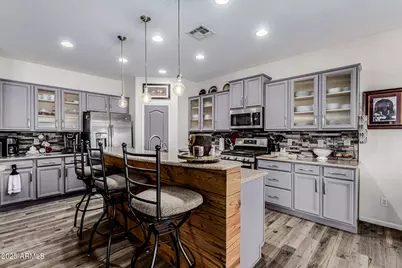 5225 N Gila Trail Drive, Eloy, AZ 85131 - Photo 13