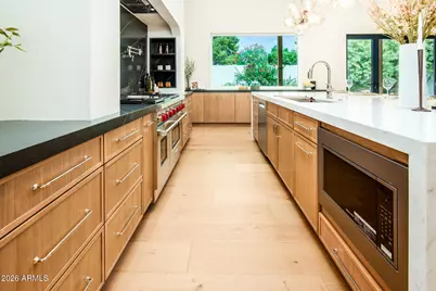8544 E San Lorenzo Drive, Scottsdale, AZ 85258 - Photo 19