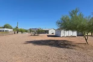 1289 W Roundup St, Apache Junction, AZ 85120 - Photo 5