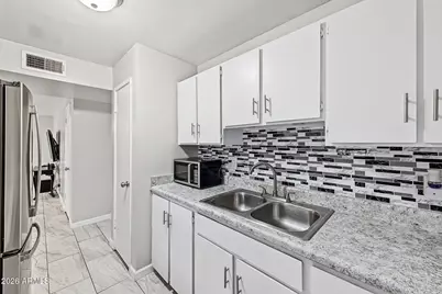 5343 W Lewis Avenue, Phoenix, AZ 85035 - Photo 9