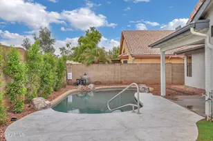 213 S Golden Key Dr, Gilbert, AZ 85233 - Photo 31