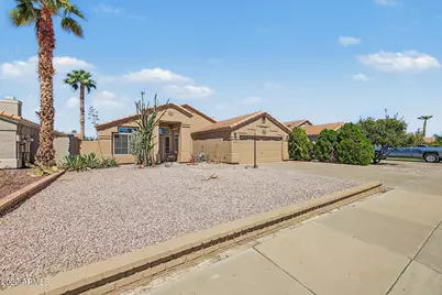9218 W Saint John Road, Peoria, AZ 85382 - Photo 3