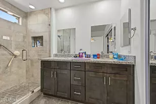 9218 W St John Rd, Peoria, AZ 85382 - Photo 25