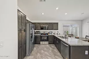 9218 W St John Rd, Peoria, AZ 85382 - Photo 13
