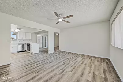 314 W Pinon Avenue, Gilbert, AZ 85233 - Photo 27