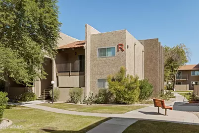 5525 E Thomas Road #R11, Phoenix, AZ 85018 - Photo 15