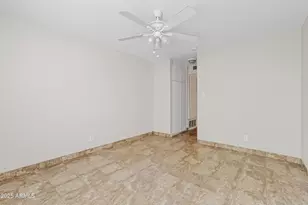 5525 E Thomas Rd, Phoenix, AZ 85018 - Photo 11