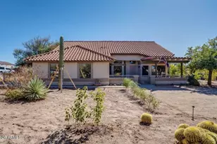 6121 E Milton Dr, Cave Creek, AZ 85331 - Photo 11