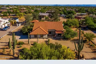 6121 E Milton Drive, Cave Creek, AZ 85331 - Photo 7