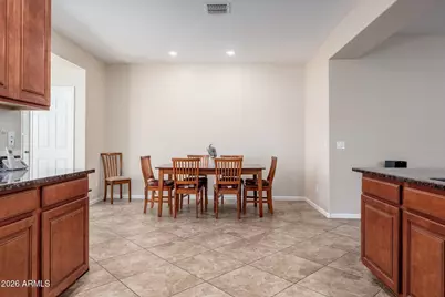 12935 W Flynn Lane, Glendale, AZ 85307 - Photo 9