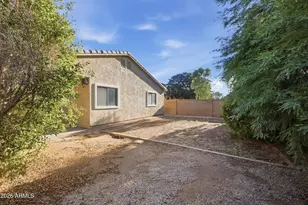 45339 W Gavilan Dr, Maricopa, AZ 85139 - Photo 33