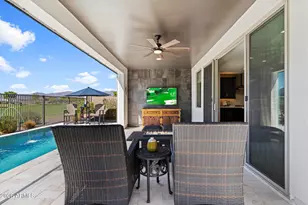 17693 W Guthrie St, Surprise, AZ 85388 - Photo 41