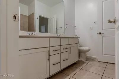 9210 W Willow Bend Lane, Phoenix, AZ 85037 - Photo 19