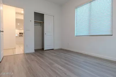 9210 W Willow Bend Lane, Phoenix, AZ 85037 - Photo 27