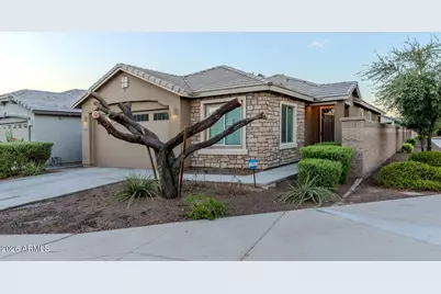 9210 W Willow Bend Lane, Phoenix, AZ 85037 - Photo 3