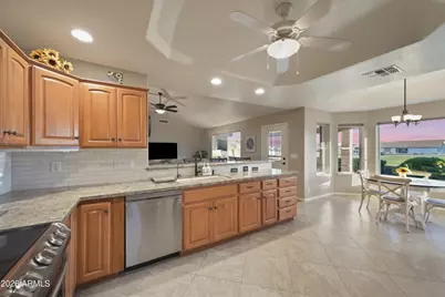 11419 E Navarro Avenue, Mesa, AZ 85209 - Photo 11