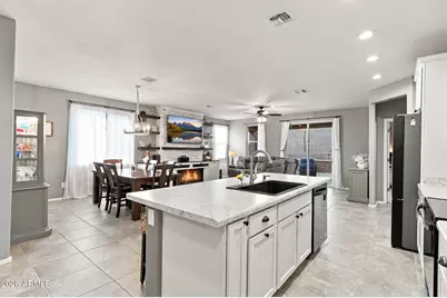 18434 W Ida Lane, Surprise, AZ 85387 - Photo 19