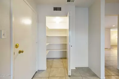 8651 E Camelback Road, Scottsdale, AZ 85251 - Photo 29