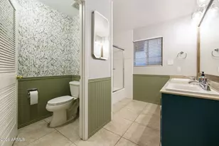 8651 E Camelback Rd, Scottsdale, AZ 85251 - Photo 21