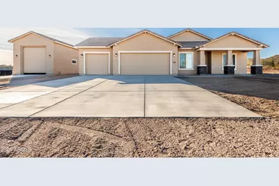 9322 W Limestone Mountain Drive, Casa Grande, AZ 85194 - Photo 1