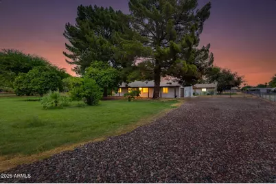 7101 N Perryville Road, Waddell, AZ 85355 - Photo 3