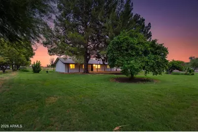 7101 N Perryville Road, Waddell, AZ 85355 - Photo 1