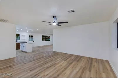 7101 N Perryville Road, Waddell, AZ 85355 - Photo 11