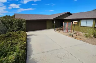 314 Buckingham Pl, Prescott, AZ 86303 - Photo 1