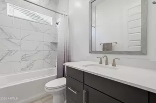 2522 E Pleasant Ln, Phoenix, AZ 85042 - Photo 27