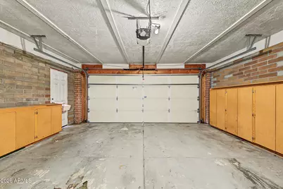 9841 N 110th Avenue, Sun City, AZ 85351 - Photo 37
