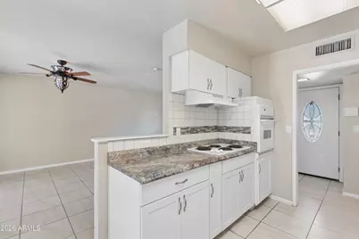 10229 W Pinehurst Drive, Sun City, AZ 85351 - Photo 7