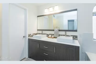 16646 N 33rd Way, Phoenix, AZ 85032 - Photo 15