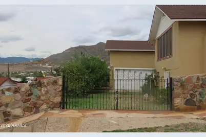 212 W Crowe Street, Superior, AZ 85173 - Photo 3